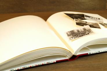 Heller oder schwarzer Fotokarton Fotoalbum Schreibweise aus Deutschland